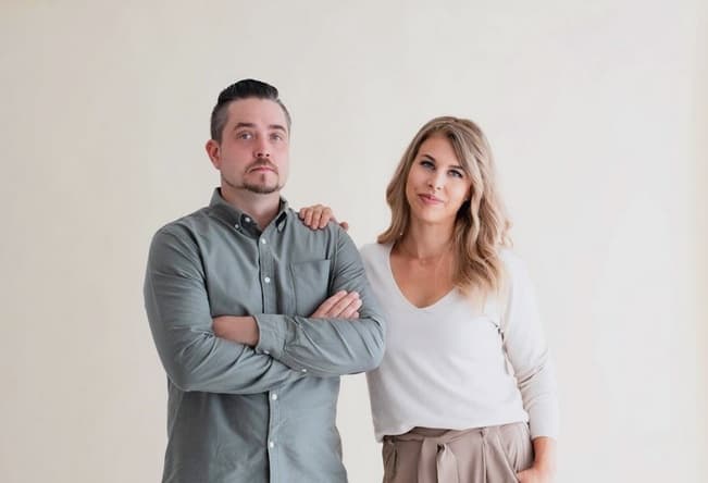 Janne ja Tiia Rumbin studiokuvassa